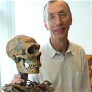 Disponibile per dare lezioni di Chimica a studenti delle scuole superiori